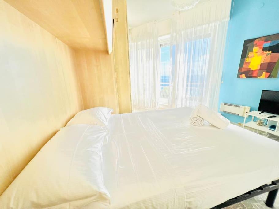 Suite Sunset 21 - Fronte Mare San Remo Kültér fotó