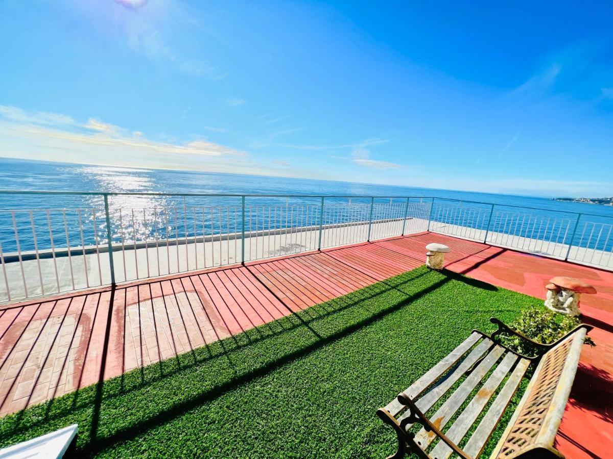 Suite Sunset 21 - Fronte Mare San Remo Kültér fotó
